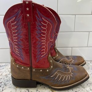 Ariat Square Toe Boots Youth Kids Size 5.5 Red White & Blue With Stars. 4LR Sole